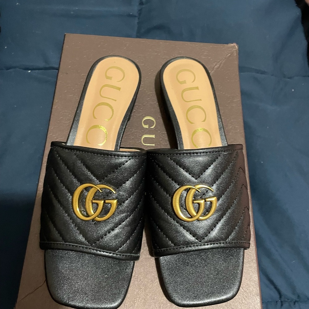 Gucci GG Jolie Women's Black Sandals Slides Size 9